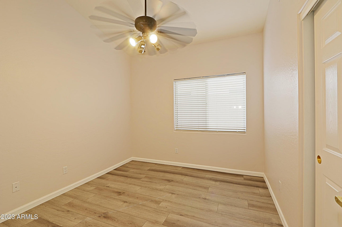 10010 E REDFIELD DR, SCOTTSDALE, AZ 85260 3 BED / 2 BATH $2,850 PM 1,763 SQ. FT. (Under Contract/Backups)