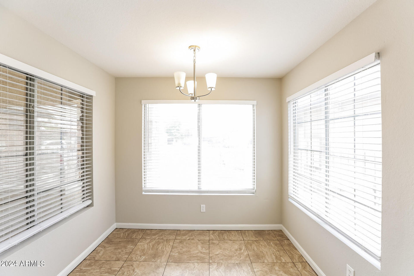 4442 N 84TH DR Phoenix AZ 85037