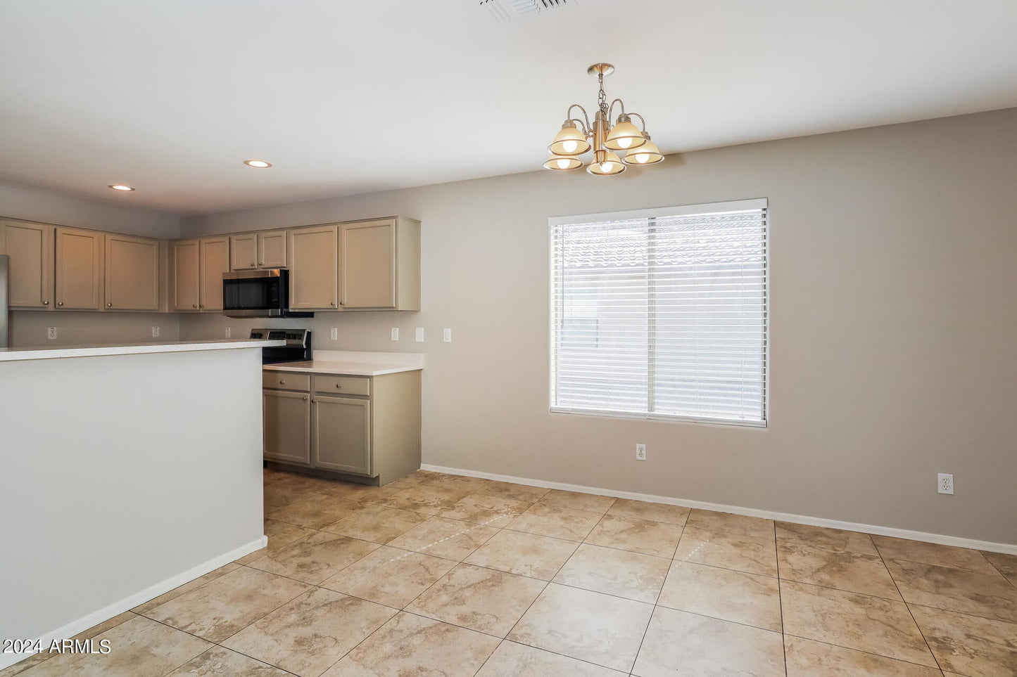 2223 W NANCY LN Phoenix AZ 85041