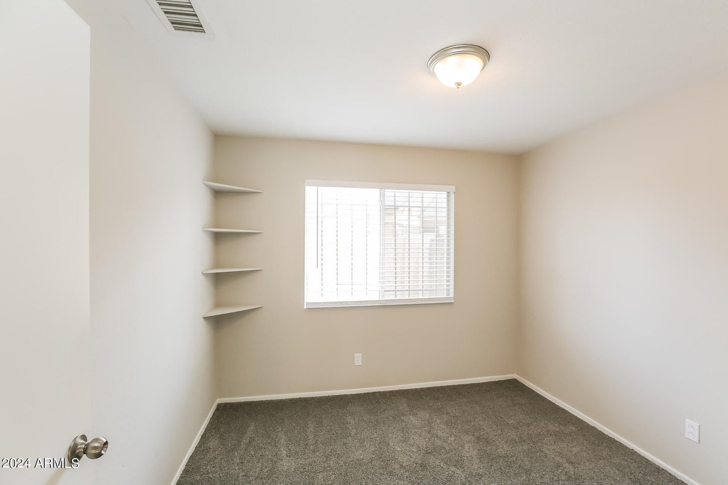 4442 N 84TH DR Phoenix AZ 85037