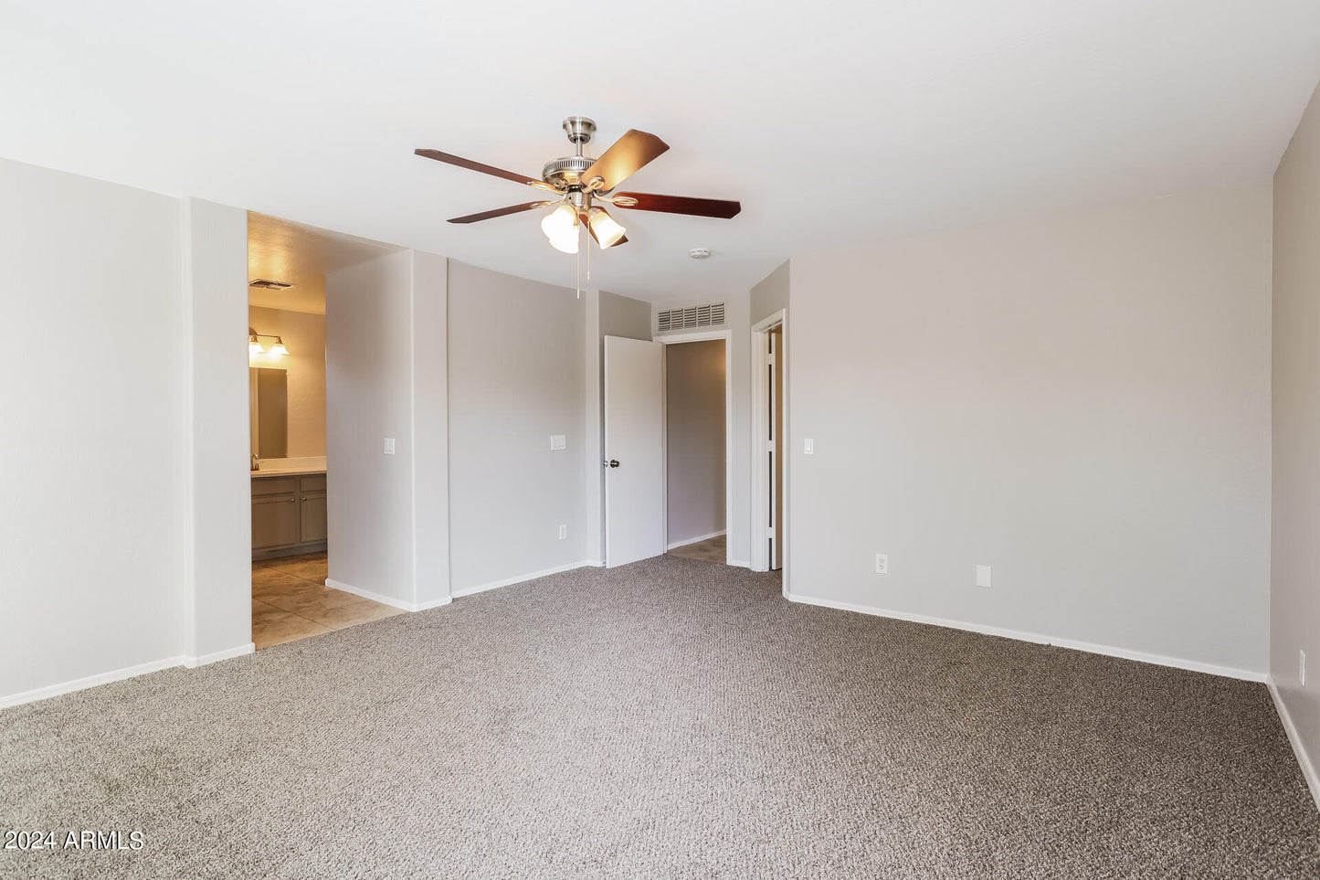 2223 W NANCY LN Phoenix AZ 85041
