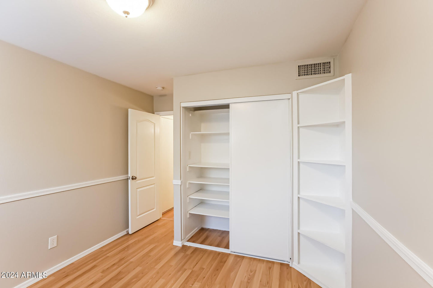 2167 E ARABIAN DR, GILBERT, AZ 85296