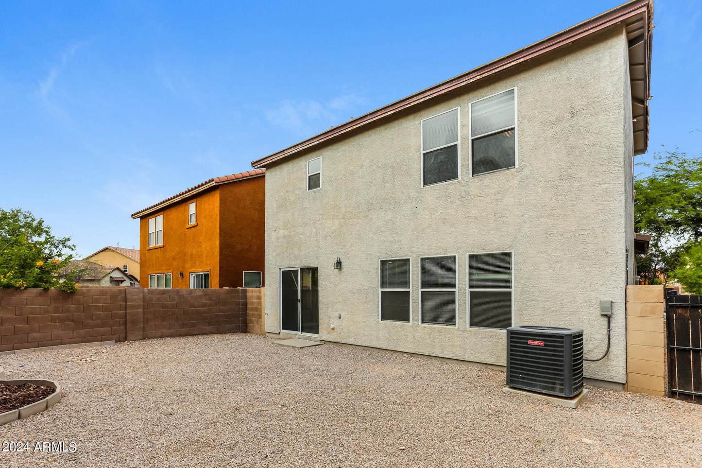 7063 S BRICKELLBUSH LN, TUCSON, AZ 85756
