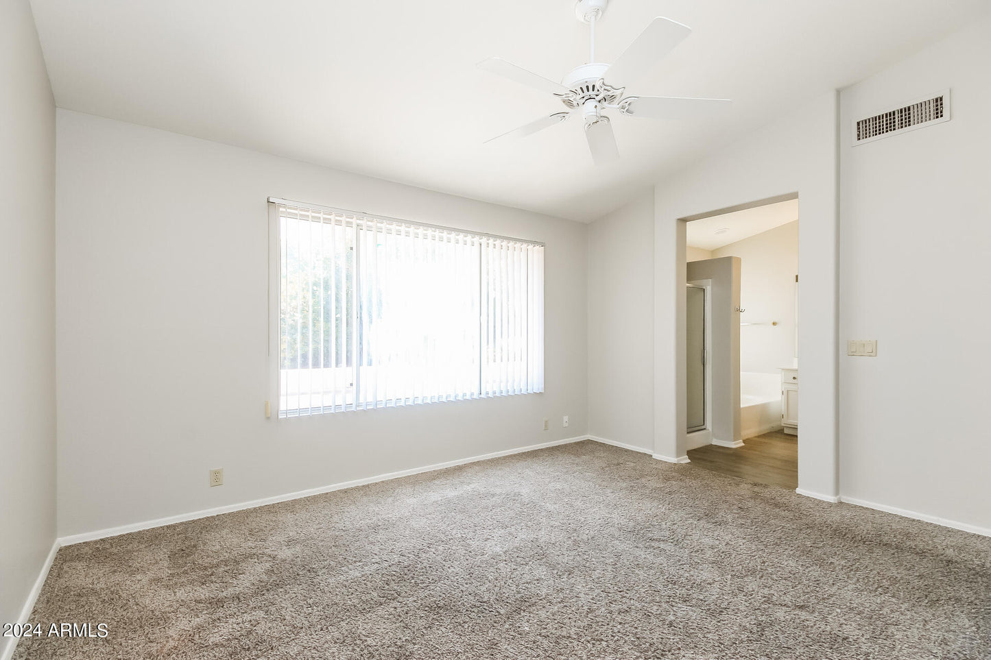 6405 E VIRGINIA ST, MESA, AZ 85215