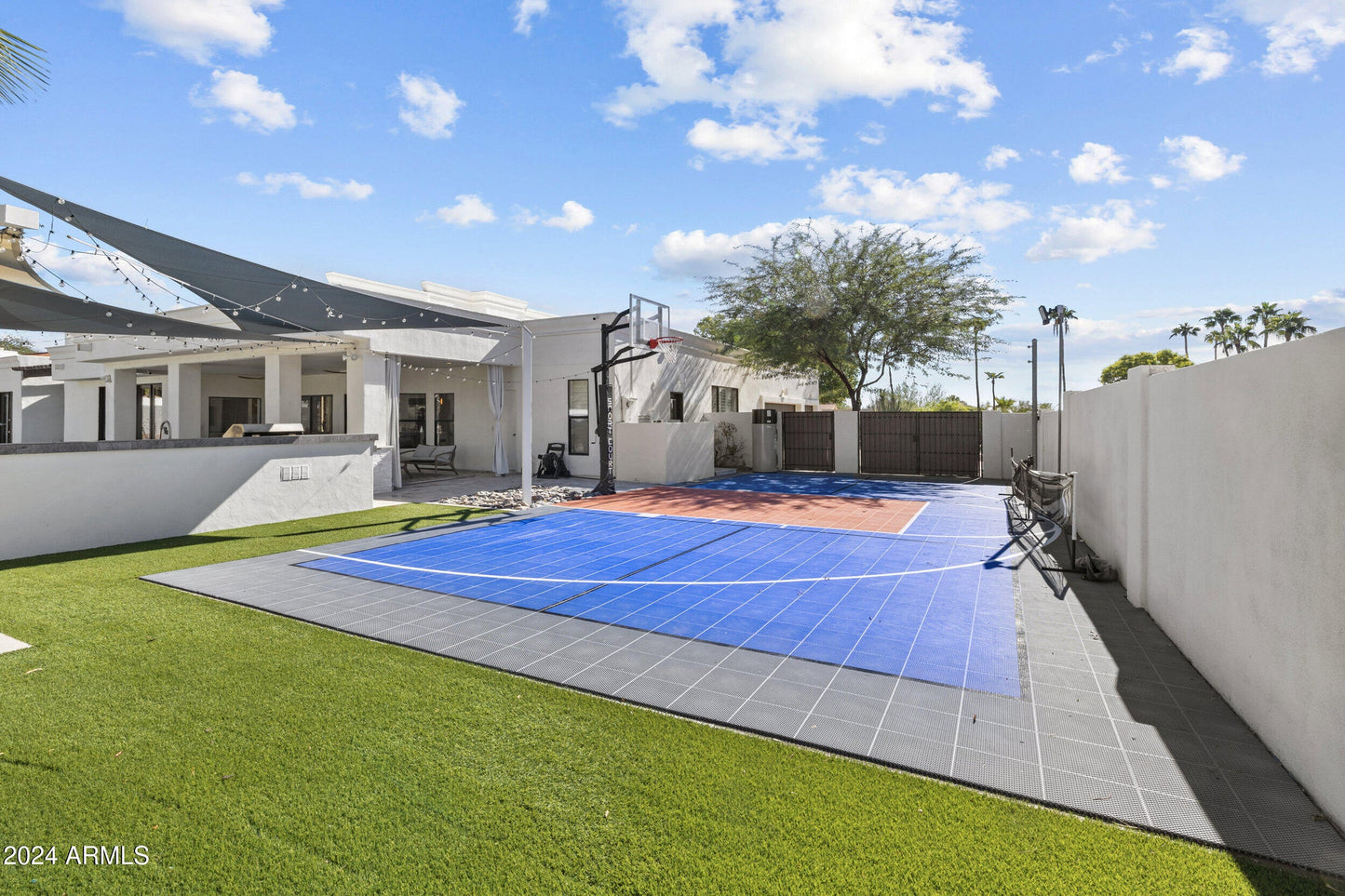 10540 E LARKSPUR DR, SCOTTSDALE, AZ 85259