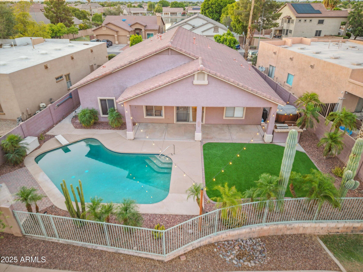 10933 W PALM LN, Avondale, AZ 85392